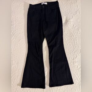 Hollister Curvy High-Rise Flare Jeans in Black